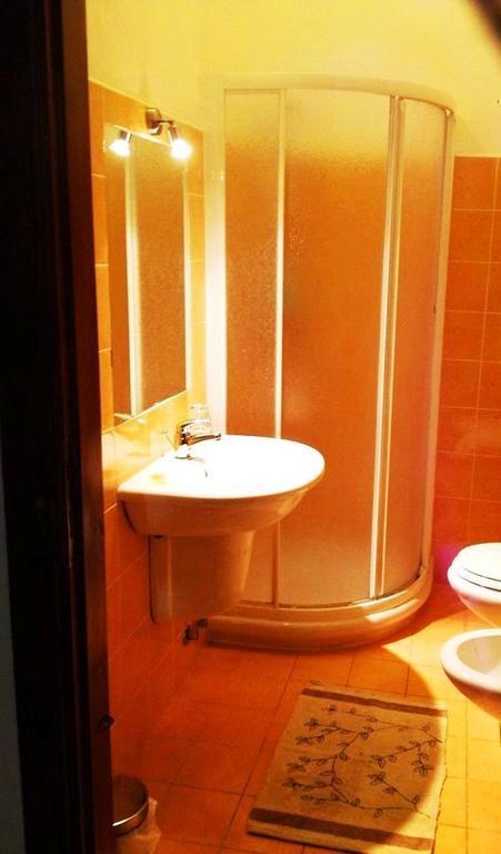 הוילה לה מדלנה Residenza Via Roma 3 מראה חיצוני תמונה